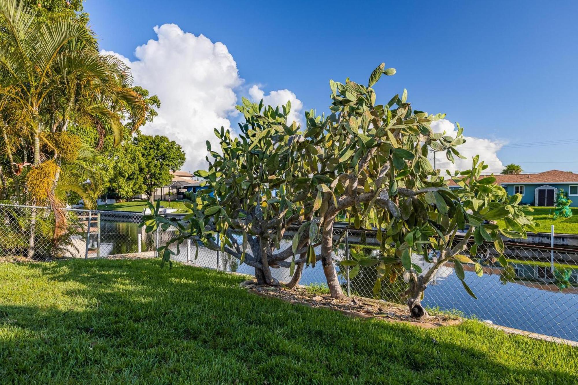 Villa Sabrina, Cape Coral Exterior photo